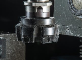 Metal: Kako odabrati materijal za CNC obradu Metal kako odabrati materijal za cnc obradu. Treba svakako uzeti u obzir, obradivost, cijenu, otpornost, čvrstoću, težinu i izgled.