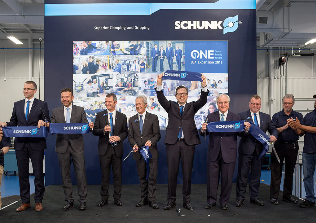 One Team – One Family – One Future: SCHUNK opened the new building expansion in Morrisville in early May with an opening ceremony. Together with the new buildings in Brackenheim-Hausen and Mengen, SCHUNK will invest a total of 85 million euros in its locations by mid-2020.