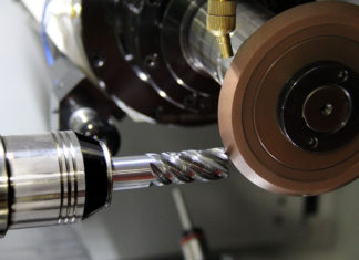 Num – glatka i precizna rotacija pri maloj brzini Num - glatka i precizna rotacija pri maloj brzini