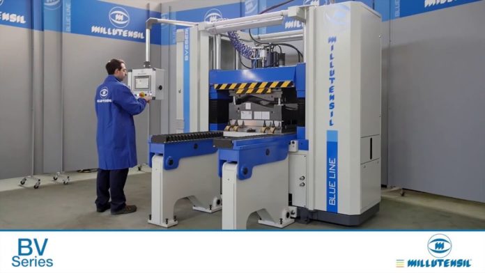 Millutensil Spotting presses with rotary tables for two and three-component moulds