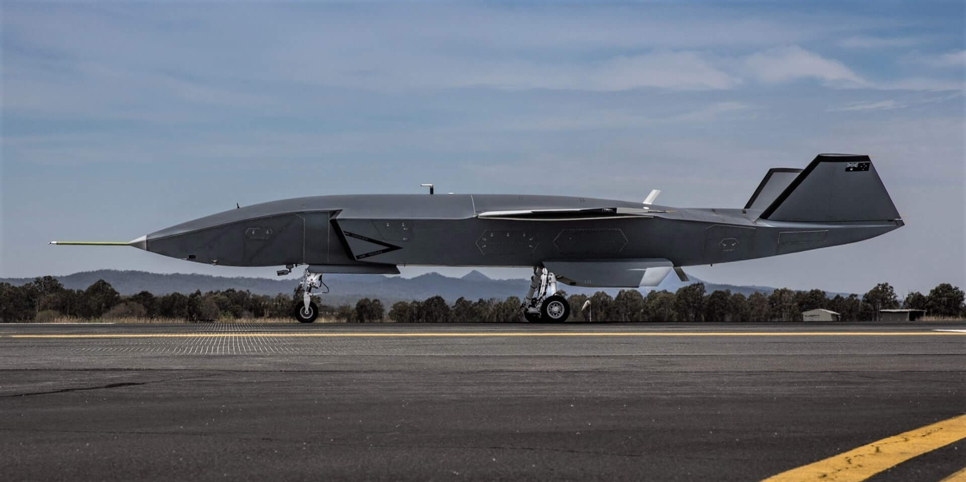 Boeing’s unmanned Loyal Wingman completes first taxi