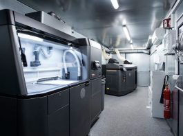 Daimler Buses deploys mobile 3D printing centre to produce spare parts