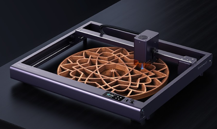 Beaverlab’s new laser engraver and cutter is suitable for intricate projects. Photo via Beaverlab.